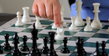 How to Play Chess for Newbie